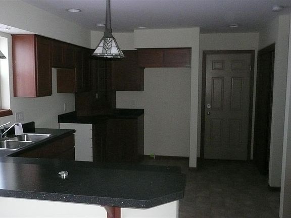 5th image of 6226 Canyon Pkwy