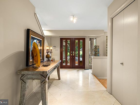 5th image of 11904 Ridge Valley Dr