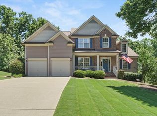 7140 River Island Cir, Buford, GA 30518