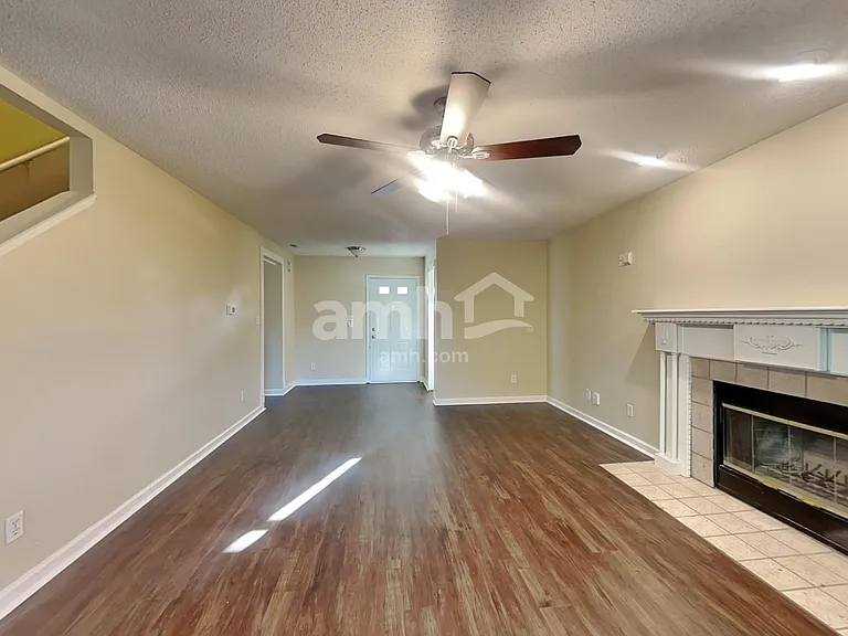 1494 Blue Grass Pkwy — Photo 8