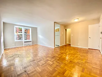 38-15 Bowne Street