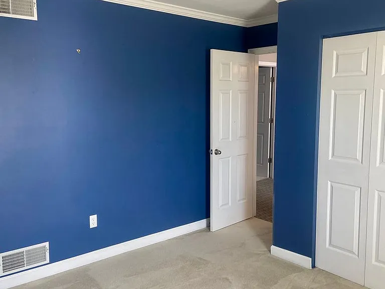 6226 Lehigh Ave — Photo 17