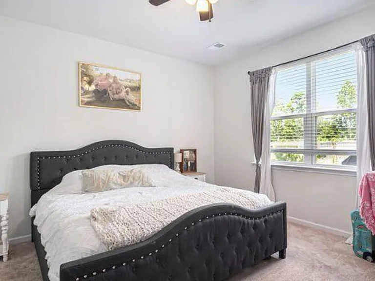 2744 Harmony Lake Dr — Photo 6