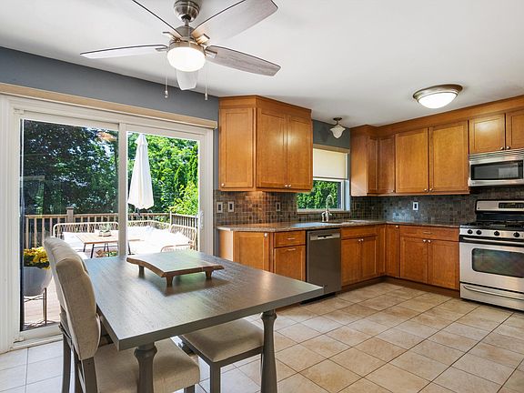 4th image of 2152 Keylon Dr