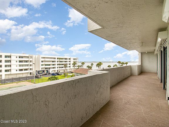 2nd image of 5055 Dixie Hwy NE Unit 305