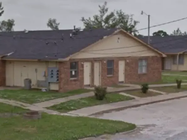 Henry Martin Gardens, 112 Friars Point Hwy, Coahoma, MS 38617