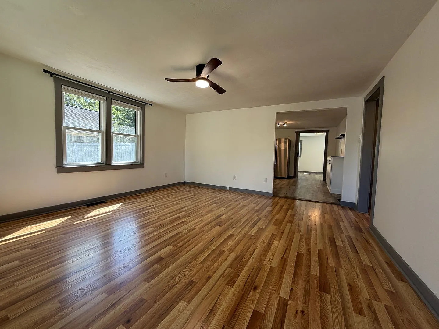 Candler - Recently Renovated Charmer!! — Photo 3