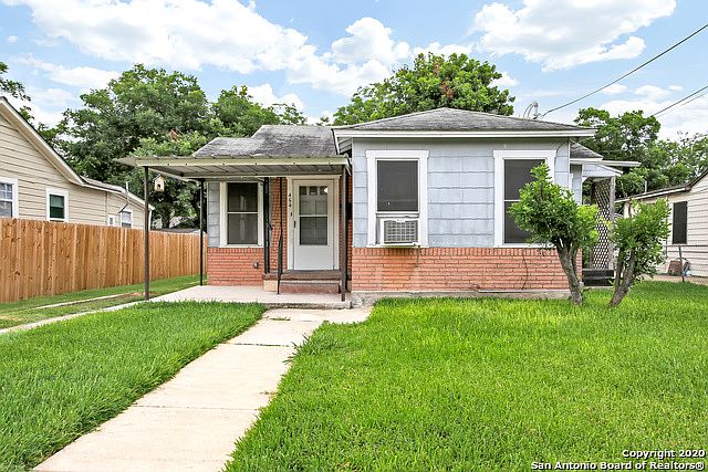 1st image of 454 Linares St