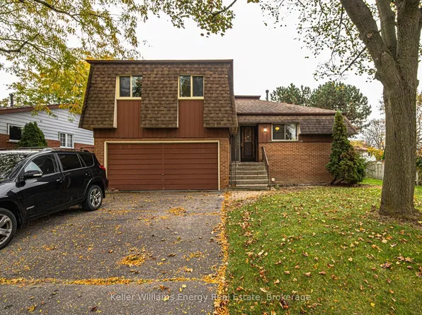 11 Ann Arbour Ct, Whitby, ON L1N 5T7