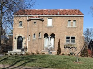 7123 Cambridge Ave, Saint Louis, MO 63130