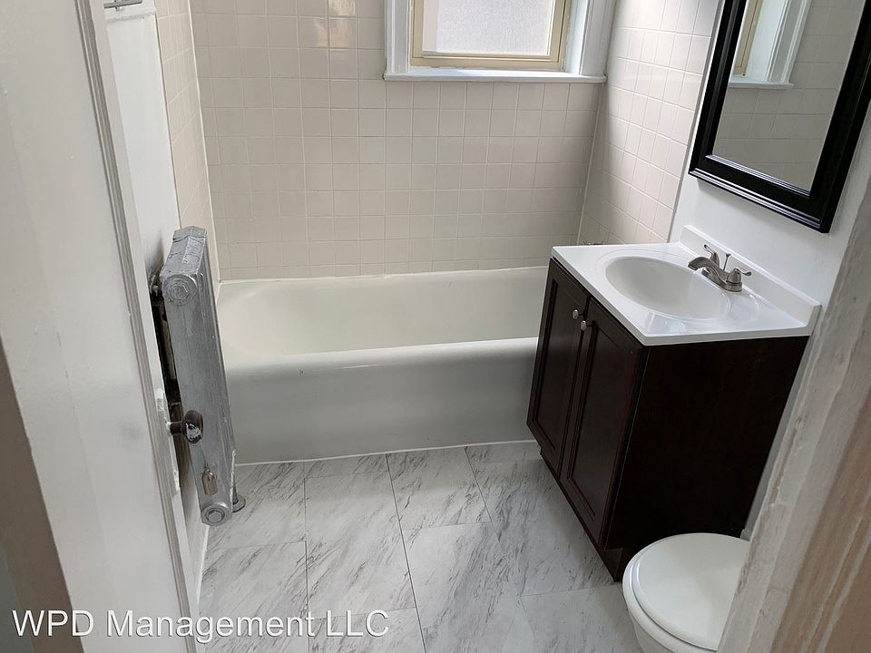 1st image of 7600 S South Shore Dr APT 3
