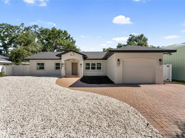 1881 Orchid St, Sarasota, FL 34239