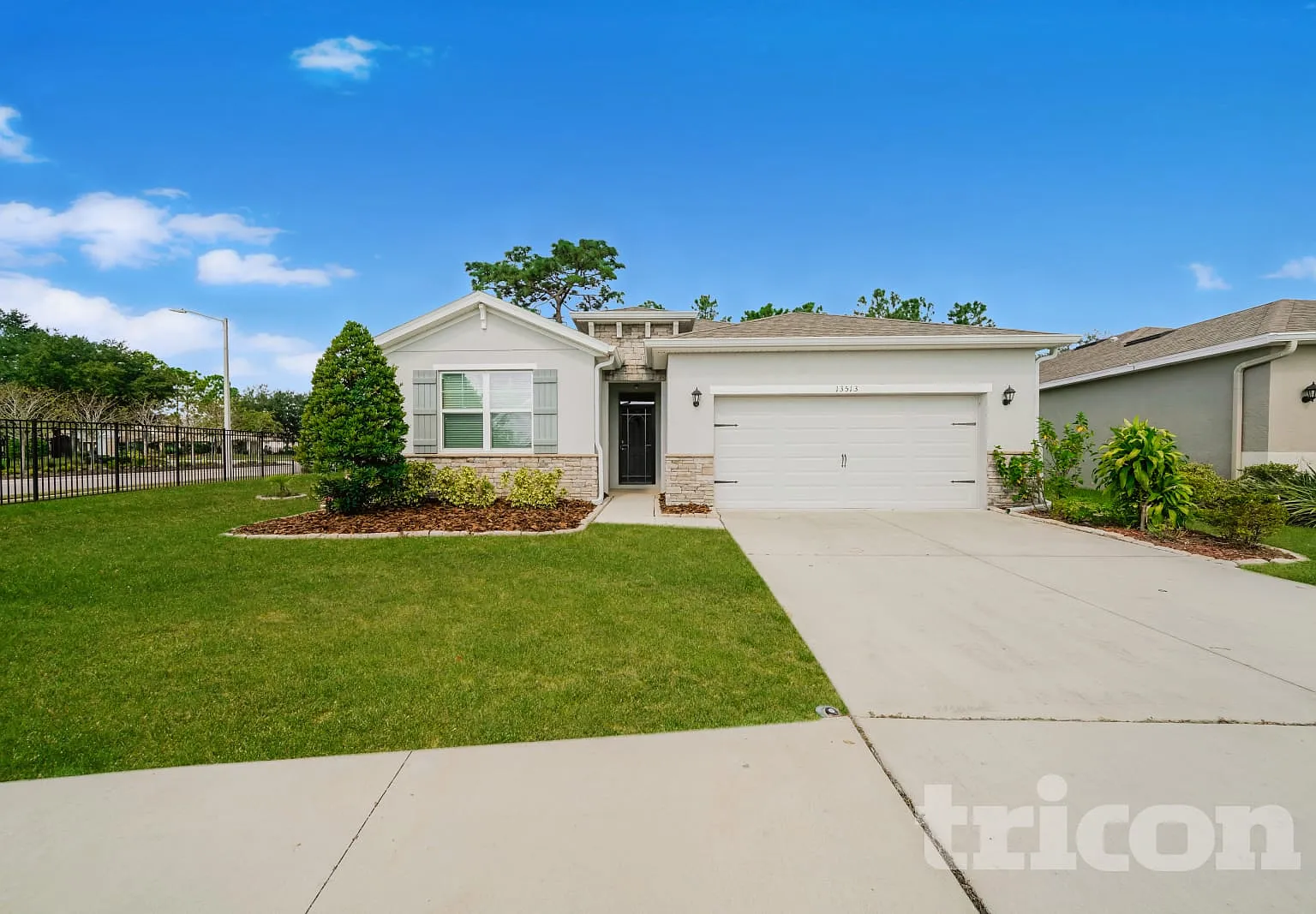 13513 Paddington Way Spring Hill FL — Photo 1