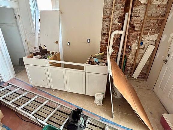 5th image of 3003 Keokuk St
