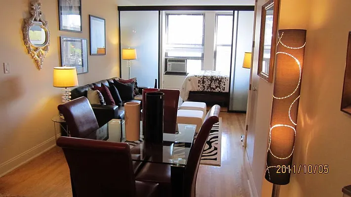 Rented by Anchor Associates | media 21