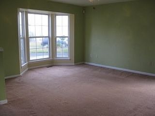2nd image of 21 Cromwell Ct