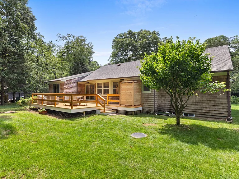 47 Sandra Rd — Photo 25