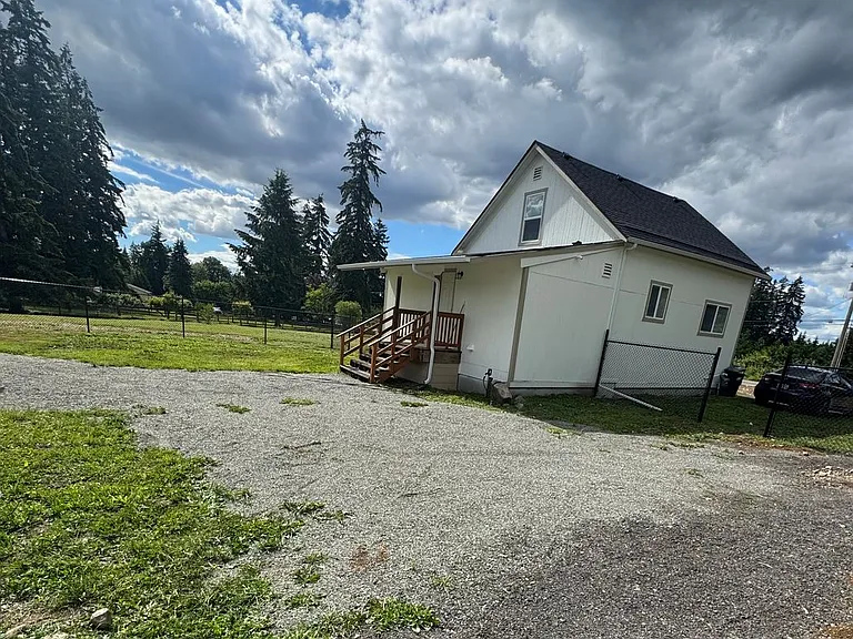 16025 SE Lake Holm Rd — Photo 4