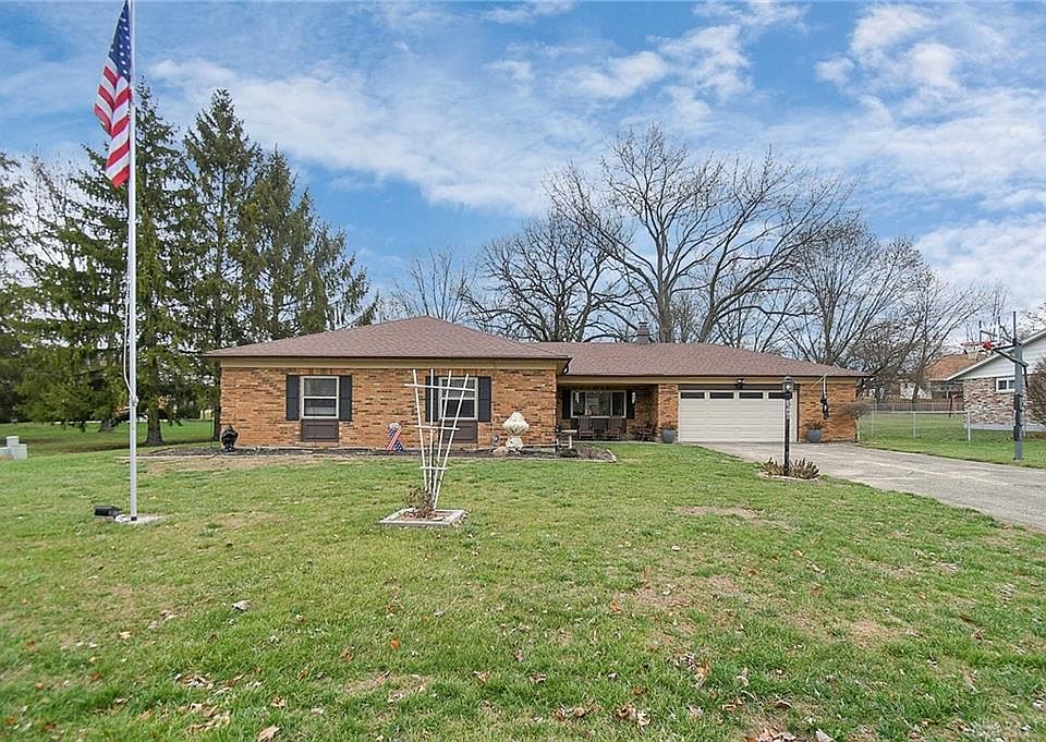 1st image of 3060 Maginn Dr
