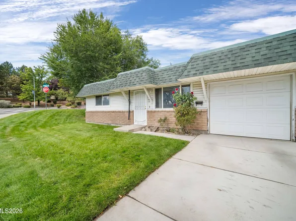 1792 Gault Way, Sparks, NV 89431