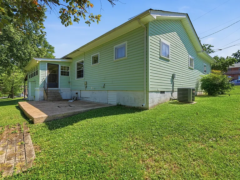 3007 Dabbs Ave — Photo 28