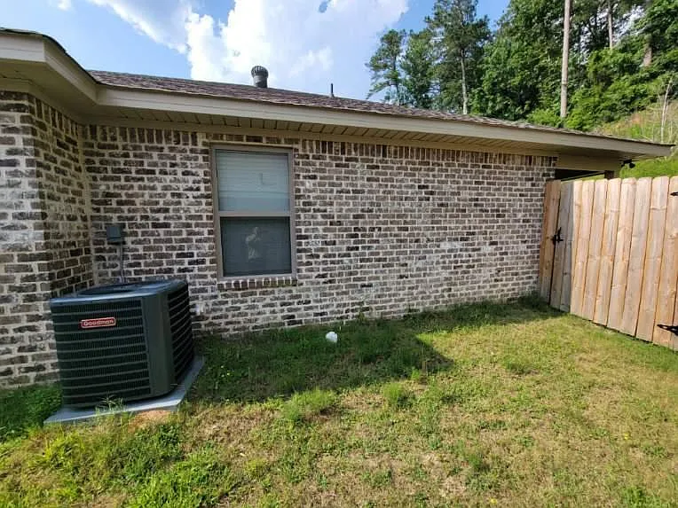 244 Skylane Dr — Photo 20
