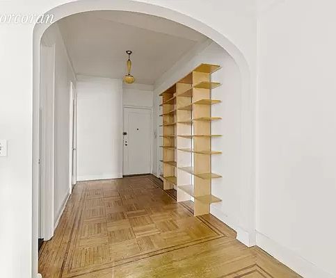 4th image of 590 W End Ave APT 9B