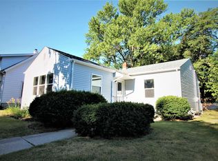 1820 Douglas St, Rockford, IL 61103