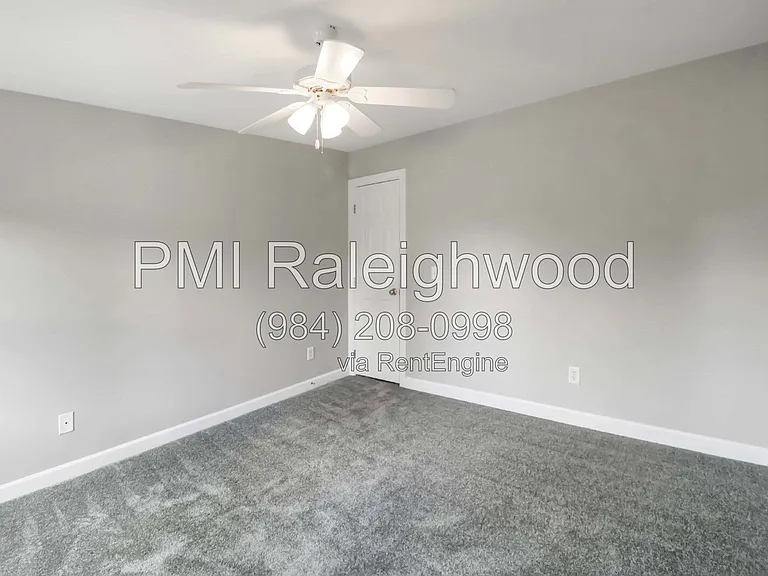 301 Perry Creek Dr — Photo 27