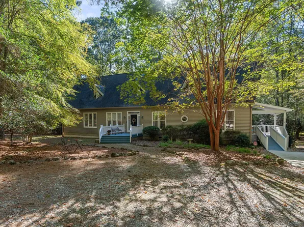 62 Sierra Trl, Pittsboro, NC 27312