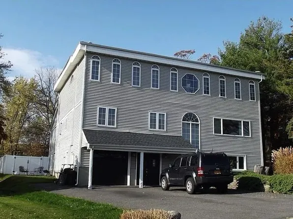 24 Veteran Cir, Monroe, NY 10950