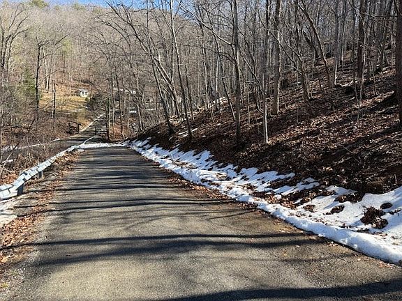 2nd image of 2160 Zana Rd