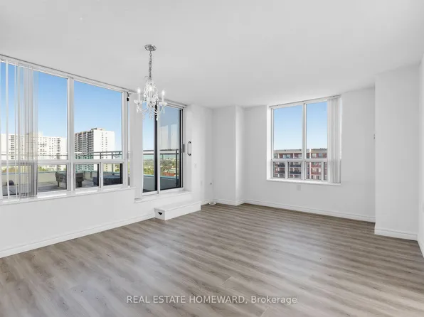 2800 Warden Ave #1102, Toronto, ON M1W 3Z6