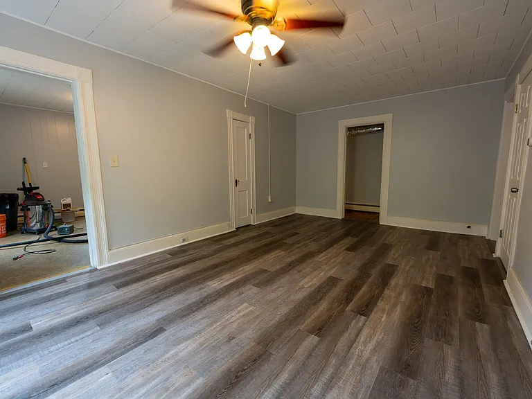 125 Tarrytown Rd #123 — Photo 11