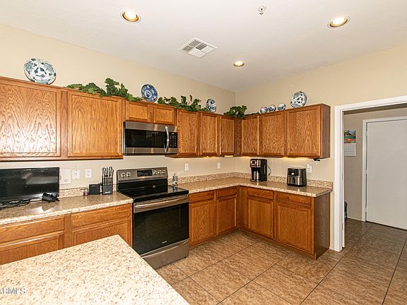 4th image of 1424 N 81ST Avenue