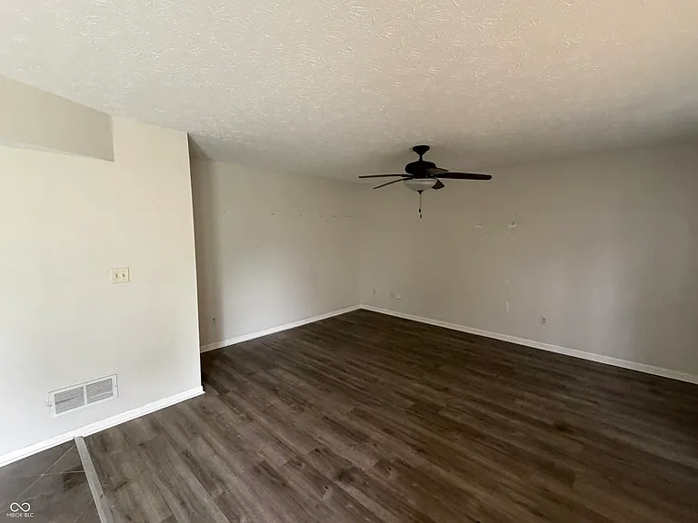 411 Garden Grace Dr — Photo 26
