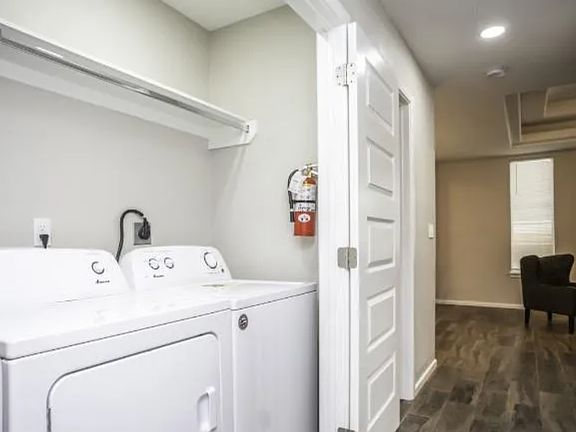 Washer & Dryer Included
