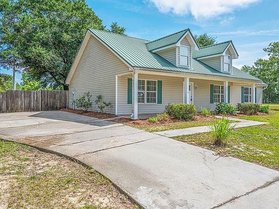 3rd image of 24 W Violet Ln