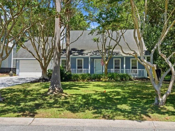 506 Upland Pl, Mount Pleasant, SC 29464
