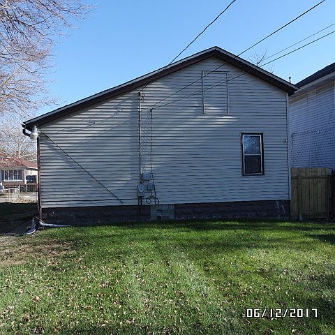 2nd image of 109 Iowa Ave