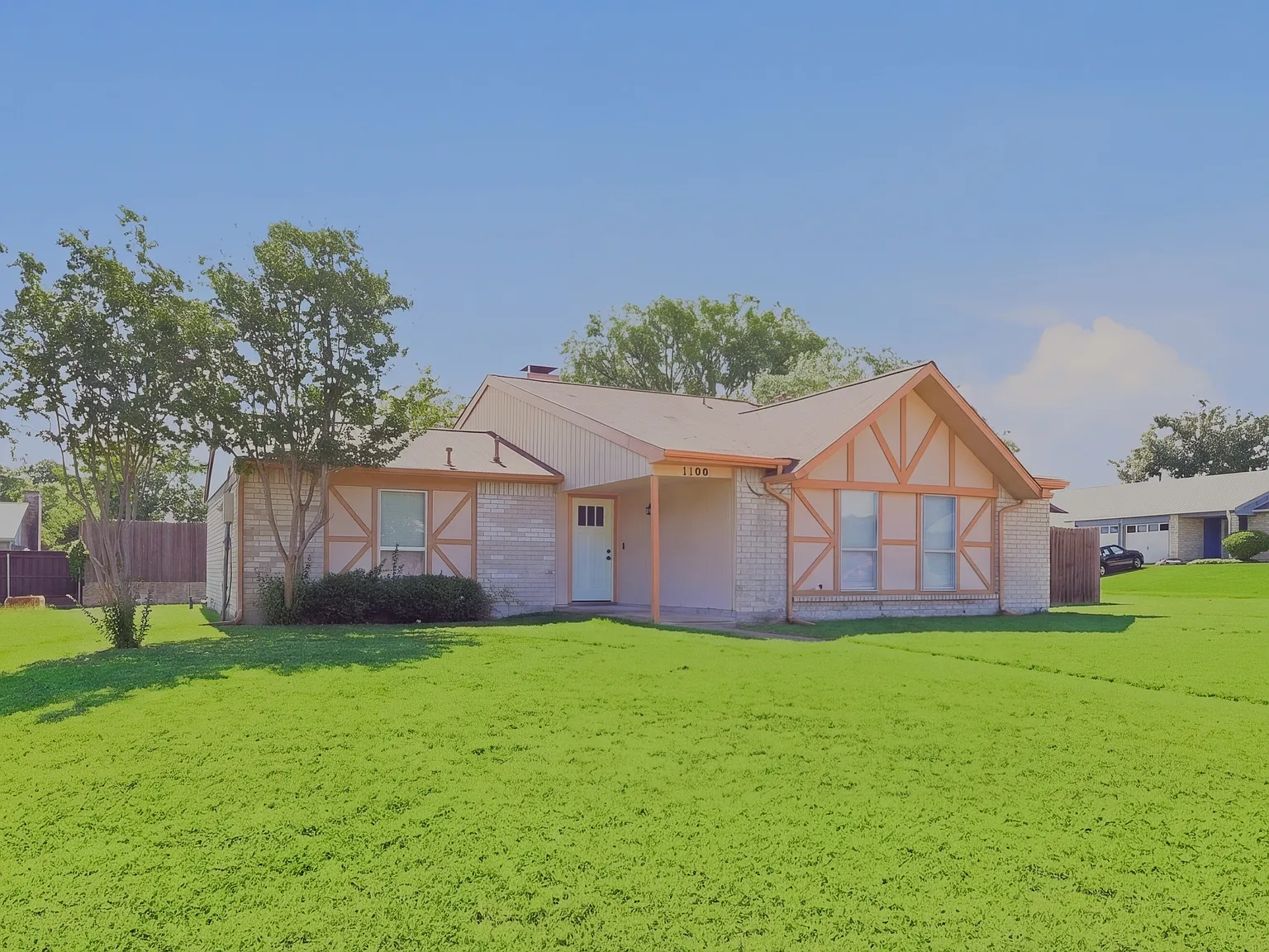 3 bed, 1414 sqft, $2,500 — Photo 1