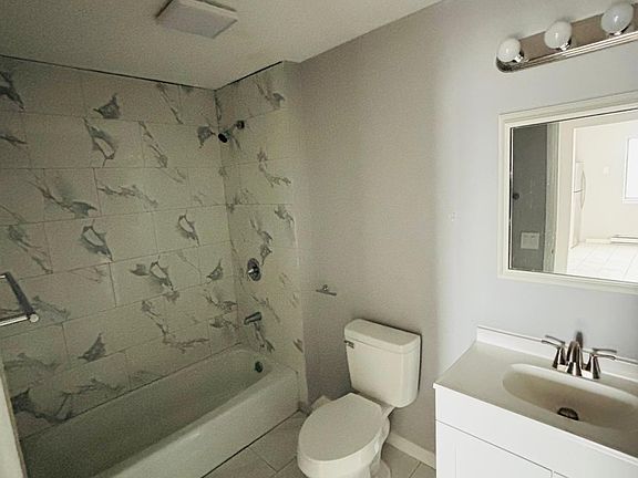 2nd image of 543 Woodward Ave #11321703