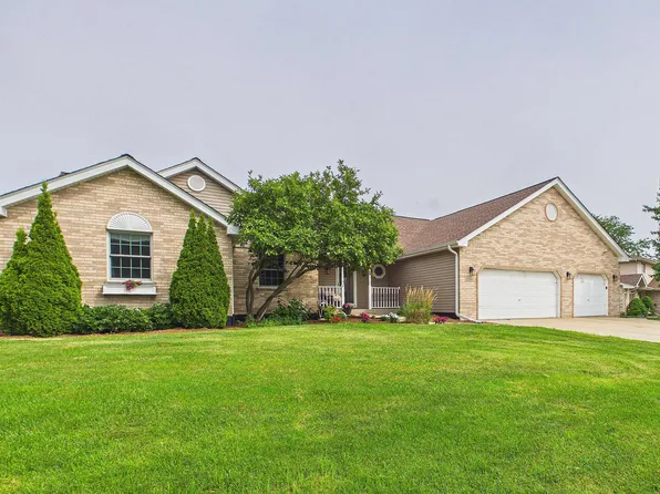 9260 Elm Ave, Mokena, IL 60448