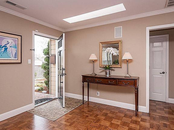 5th image of 1232 Alameda De Las Pulgas