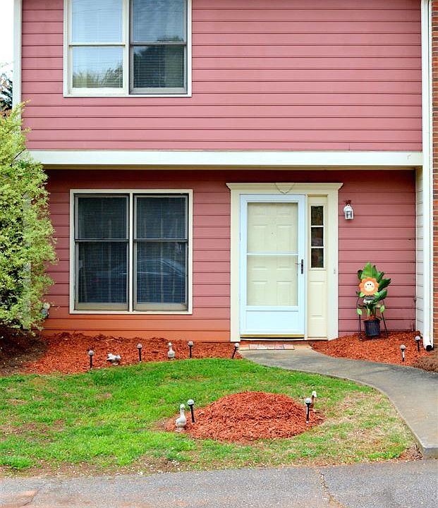 1st image of 701 Mike Dr APT 5