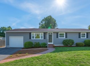 28 Nottingham Dr, Nashua, NH 03062