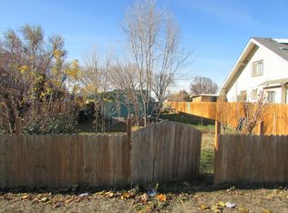 603 S Division St, Toppenish, WA 98948