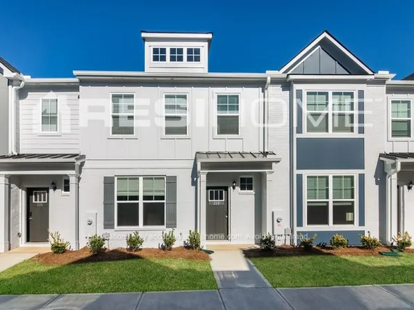 187 Bear Cir, Lagrange, GA 30241