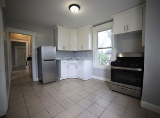 8 Vreeland Pl #2, Jersey City, NJ 07305