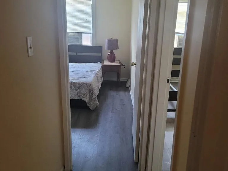 2129 N Marvine St — Photo 15